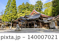 青空に映える白山比咩神社 140007021