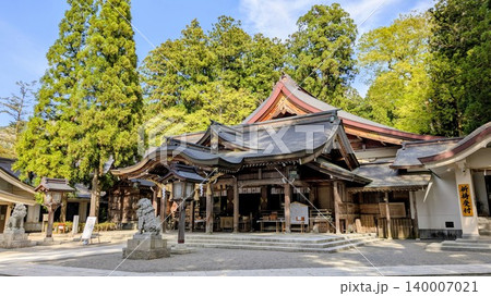 青空に映える白山比咩神社 青空に映える白山比咩神社 140007021