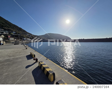 沖の島(弘瀬港) 沖の島(弘瀬港) 140007164