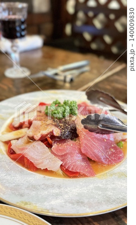 スペイン料理のカルパッチョ 前菜 スペイン料理のカルパッチョ 前菜 140009830