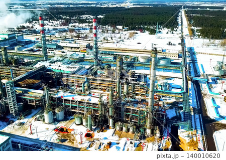 Oil refinery and petrochemical plant Oil refinery and petrochemical plant 140010620
