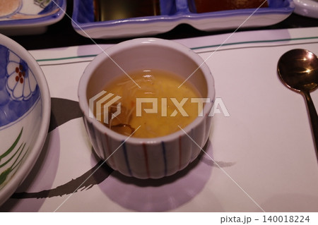 Japanese Egg Soup in Traditional Bowl Japanese Egg Soup in Traditional Bowl 140018224