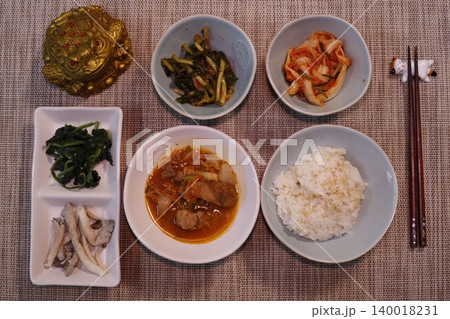 Traditional Korean Meal Spread 140018231