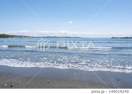 片瀬東浜海岸 江の島の夏 湘南 神奈川 片瀬東浜海岸 江の島の夏 湘南 神奈川 140019249