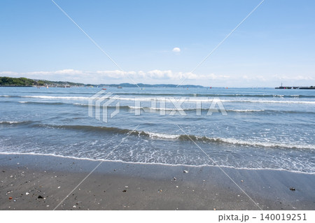 片瀬東浜海岸  江の島の夏  湘南  神奈川 140019251