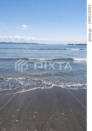 片瀬東浜海岸 江の島の夏 湘南 神奈川 片瀬東浜海岸 江の島の夏 湘南 神奈川 140019263