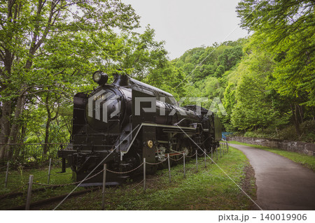 初夏でも肌寒い神居古潭 初夏でも肌寒い神居古潭 140019906
