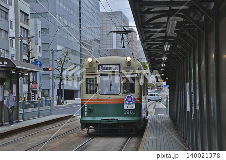 広島電鉄の路面電車 140021378
