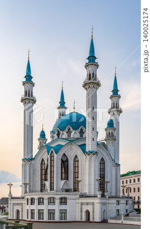 Kul Sharif mosque in Kazan Kremlin, Tatarstan, Russia. It is tourist attraction of Kazan. Kul Sharif mosque in Kazan Kremlin, Tatarstan, Russia. It is tourist attraction of Kazan. 140025174