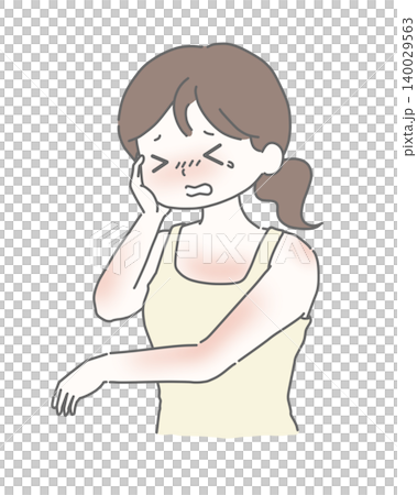 日焼けして肌が赤く痛がる女性 140029563