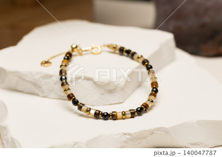 Handmade Tiger Eye, Pearl and Black Spinel Beaded Bracelet Jewelry Accessory Handmade Tiger Eye, Pearl and Black Spinel Beaded Bracelet Jewelry Accessory 140047787