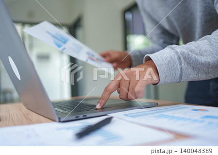 Online Business Financial Analysis For Investment Reporting Accounting And Budget Forecasting Online Business Financial Analysis For Investment Reporting Accounting And Budget Forecasting 140048389