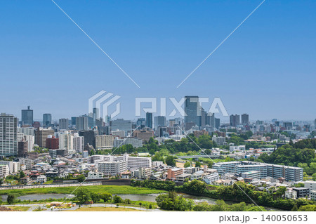 青空と仙台の街並み風景 青空と仙台の街並み風景 140050653