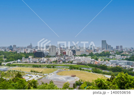 青空と仙台の街並み風景 青空と仙台の街並み風景 140050656