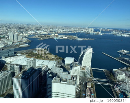 上空から見た横浜みなとみらいのパノラマ風景 上空から見た横浜みなとみらいのパノラマ風景 140050854