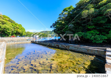 初夏の旧船越小学校海水プール跡　長崎県佐世保市 140051667