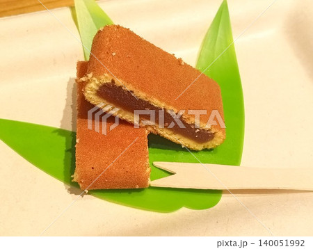 島根名物 源氏巻の和菓子 島根名物 源氏巻の和菓子 140051992