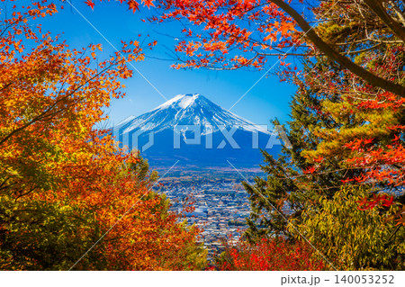 Mount Fuji framed with red maple leaves beautifully in autumn. Mount Fuji framed with red maple leaves beautifully in autumn. 140053252