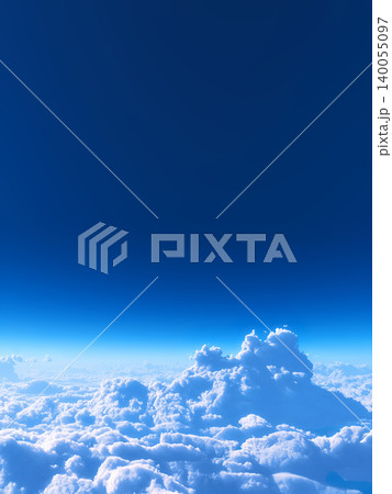 青空と雲海が広がる天空の絶景パノラマ 青空と雲海が広がる天空の絶景パノラマ 140055097