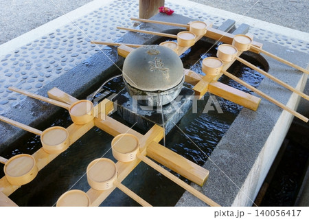 国府宮神社 手水舎2 国府宮神社 手水舎2 140056417