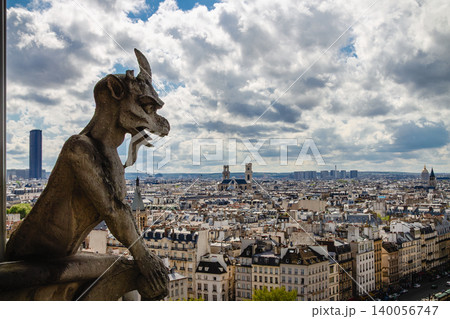 Gargoyle on Notre Dame Cathedral, Paris, France Gargoyle on Notre Dame Cathedral, Paris, France 140056747