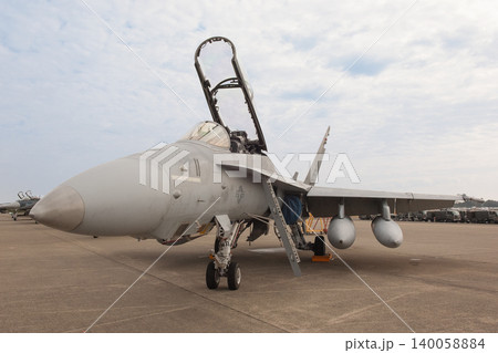 アメリカ海兵隊F/A-18Dホーネット偵察型 アメリカ海兵隊F/A-18Dホーネット偵察型 140058884