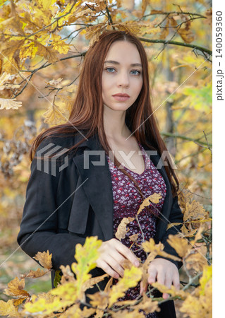 Portrait of a beautiful brunette 140059360