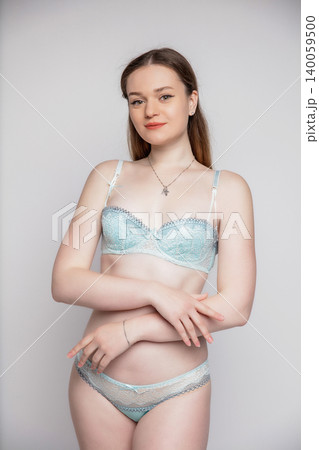Portrait of a charming woman Portrait of a charming woman 140059500