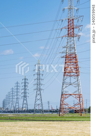 鉄塔　高圧鉄塔　送電線 140059948