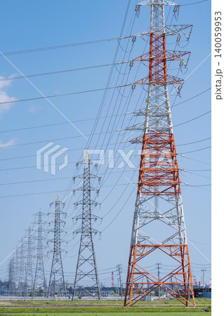 鉄塔　高圧鉄塔　送電線 140059953