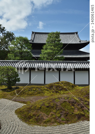 東福寺本坊庭園　南庭と本堂(京都市東山区) 140061465