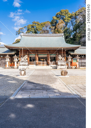 京都東山　京都霊山護国神社　拝殿（維新の志士を祀る） 140064840