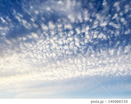 うろこ雲 140066530