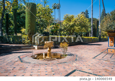 Quiet Mediterranean Courtyard Quiet Mediterranean Courtyard 140066549