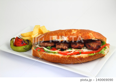 Delicious Turkish Kofte Sandwich (meatballs) isolated white background 140069090