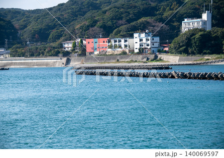 三重県　鳥羽市　答志島　和具　漁村の風景・漁港イメージ 140069597