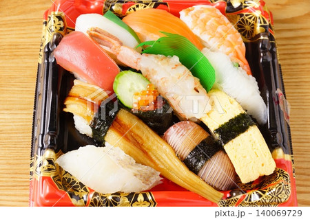 握り寿司弁当 140069729