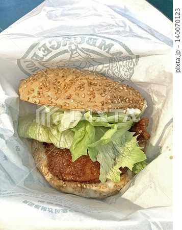 チャイニーズチキンバーガー 全国ご当地バーガー日本一 チャイニーズチキンバーガー 全国ご当地バーガー日本一 140070123