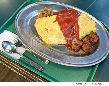 チャイニーズチキンオムライス　唐揚げ　から揚げ　オムライス 140070127