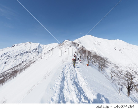 2月中旬の谷川岳(群馬県みなかみ町・新潟県湯沢町) 2月中旬の谷川岳(群馬県みなかみ町・新潟県湯沢町) 140074264