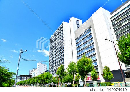 外堀通り／東京理科大学付近より市ヶ谷方面を望む(東京都新宿区)【2026.5】 140074910