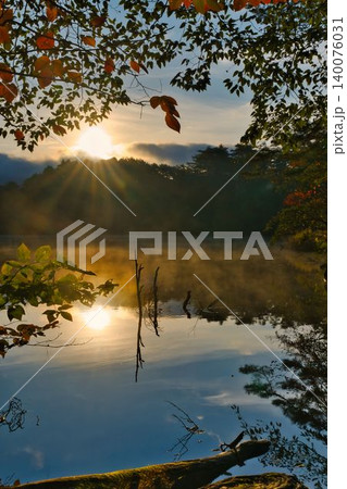 秋の裏磐梯五色沼湖沼群/福島県 秋の裏磐梯五色沼湖沼群/福島県 140076031