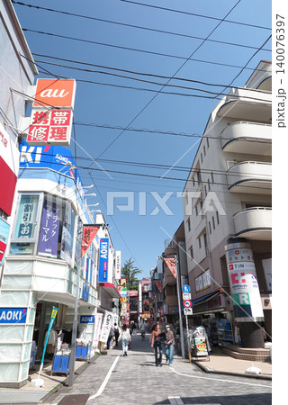 東京・高円寺 高円寺駅北口の駅前風景 高円寺純情商店街 東京・高円寺 高円寺駅北口の駅前風景 高円寺純情商店街 140076397