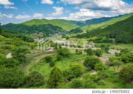 稲渕の棚田 秘密の展望台からの景観 奈良県明日香村 稲渕の棚田 秘密の展望台からの景観 奈良県明日香村 140076802