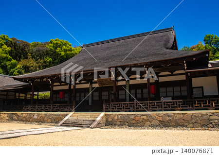 萬福寺 和む布袋座像のご利益：商売繁盛,開運招福,学業成就,健康長寿 140076871