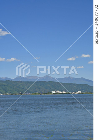 諏訪湖 長野県岡谷市 諏訪湖 長野県岡谷市 140077732