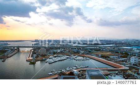夕暮れの堺旧港の風景 夕暮れの堺旧港の風景 140077761