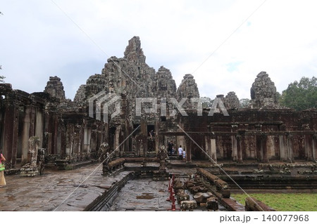 アンコールワット バイヨン Bayon アンコールワット バイヨン Bayon 140077968