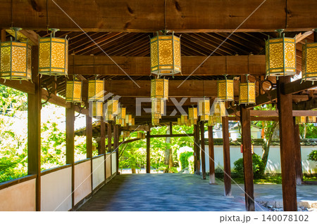 萬福寺 和む布袋座像のご利益：商売繁盛,開運招福,学業成就,健康長寿 140078102