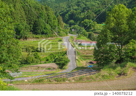 稲渕の棚田 秘密の展望台からの景観 奈良県明日香村 稲渕の棚田 秘密の展望台からの景観 奈良県明日香村 140078212
